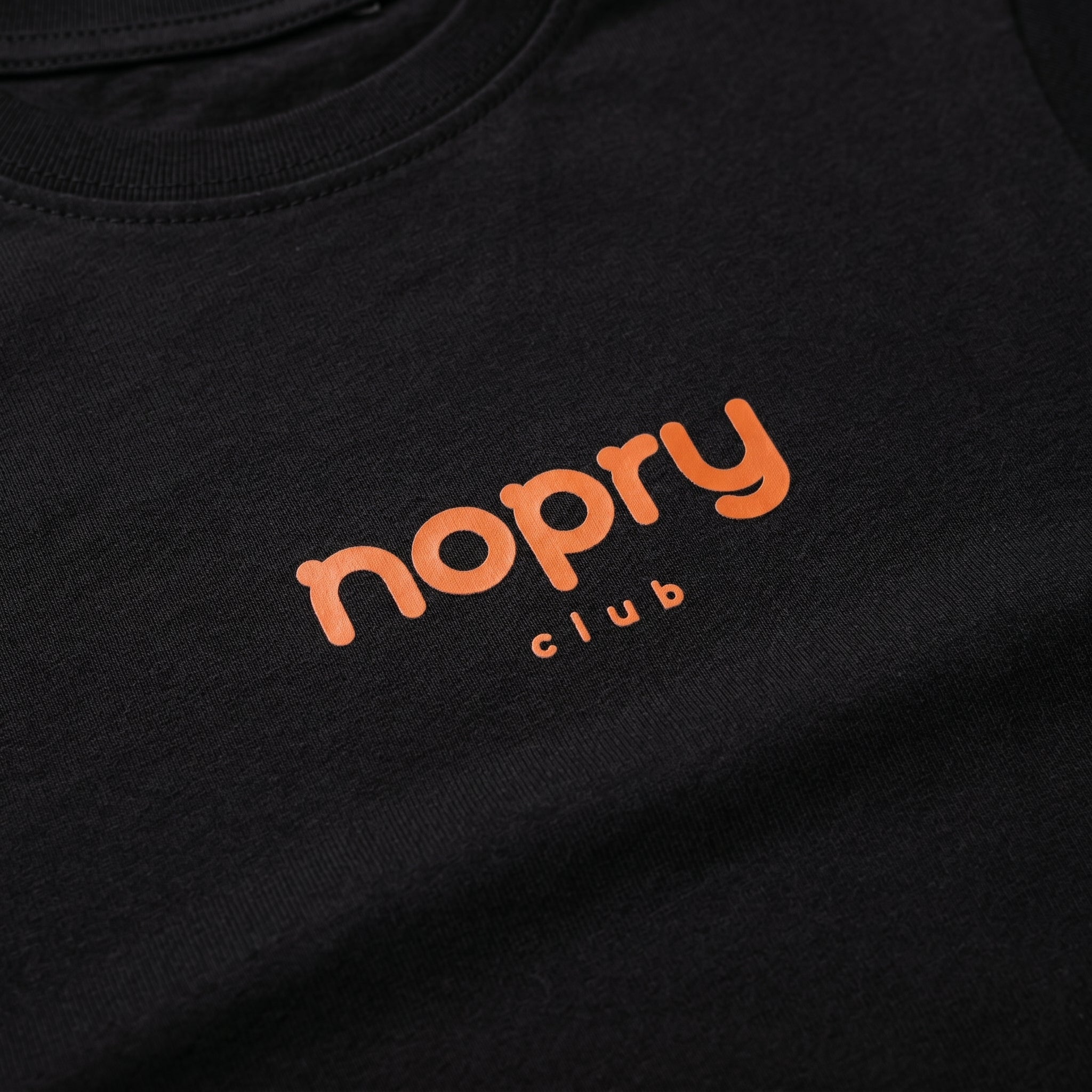 Polera manga corta negra / F1 nopry